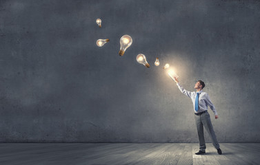 普通人是common man 还是 normal man